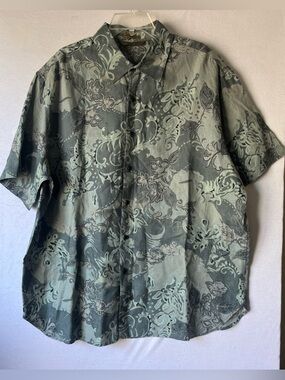 Axist Men's Short-Sleeve Button-Down Shirt in Sage and Olive Floral